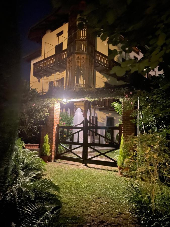 Dimora Fiorita Junior My Holiday Home Варало Екстериор снимка